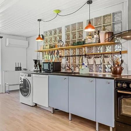 3 Bedroom Amazing In Prázdninový dům Romo