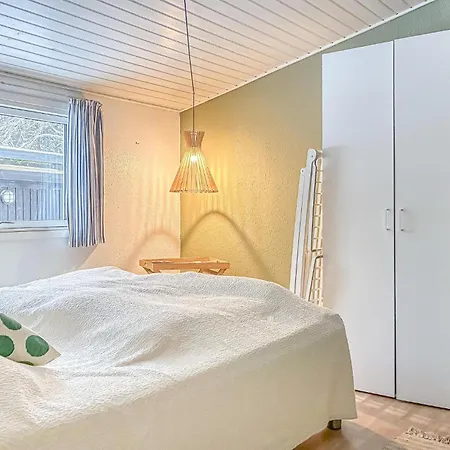 3 Bedroom Amazing In Prázdninový dům