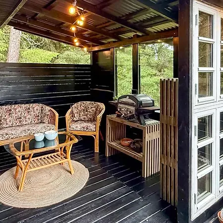 3 Bedroom Amazing In Prázdninový dům *