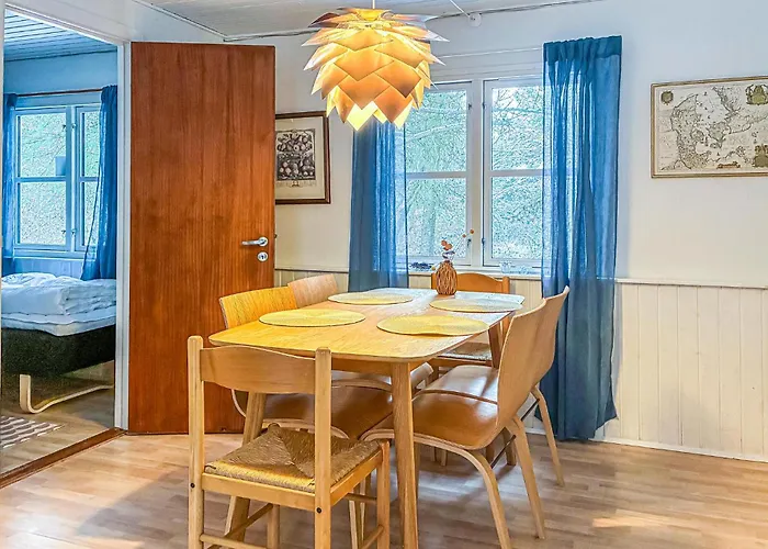 3 Bedroom Amazing In Casa vacanze *