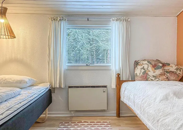 3 Bedroom Amazing In Casa vacanze Romo